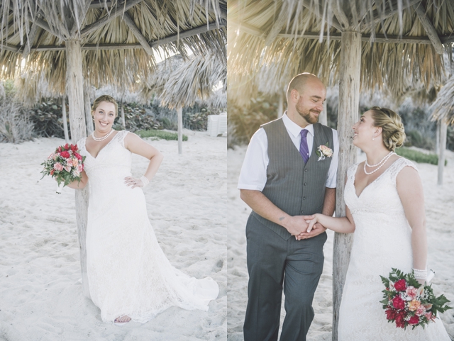 365_bride&groom_on_beach