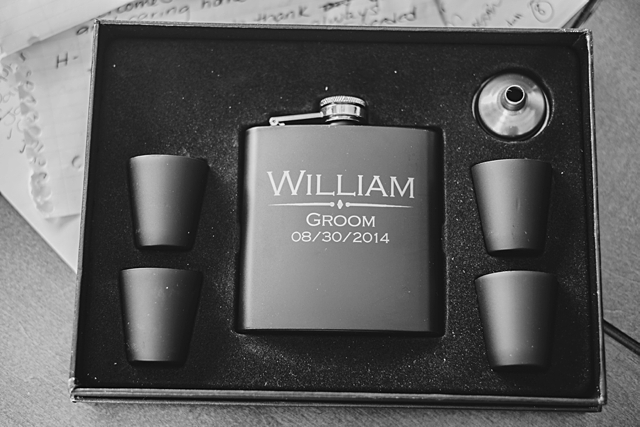 007_groomsmen gifts custom flasks
