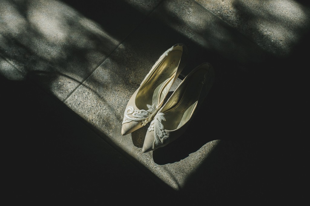 05_handmade wedding shoes